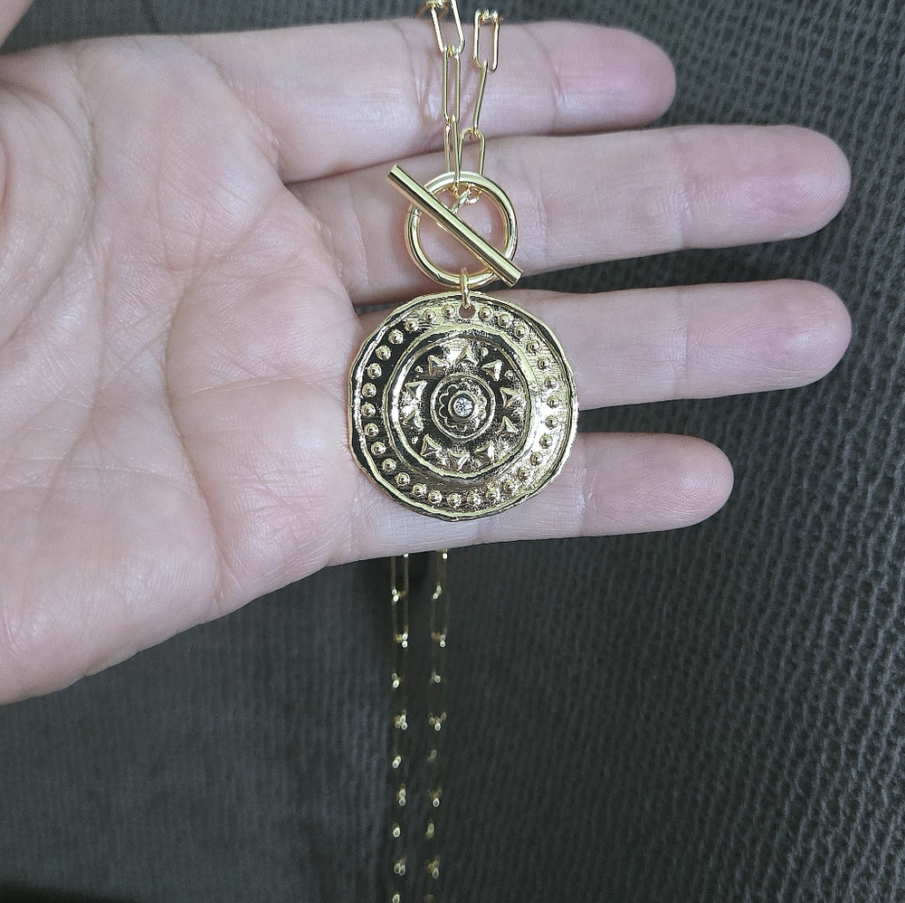 Mia Fiore Gold💛 Aztec🦅🐍🌵 Medallion🏅 Chain⛓️ Necklace - NWT - Picture 3 of 16